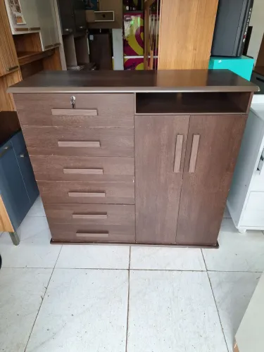 Cômoda  com sapateira 
