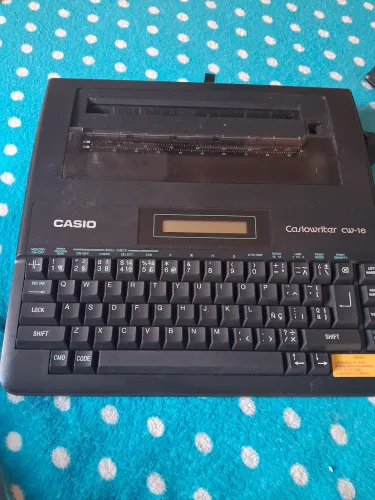 Máquina de escrever CassioWriter