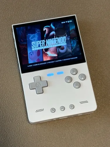 Videogame Trimui Brick - 32GB (c/ jogos selecionados) + case