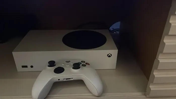 Xbox Séries S com um controle 2.000$
