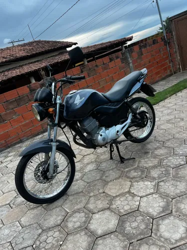 Vende-se moto honda TITAN 150 ano 2012