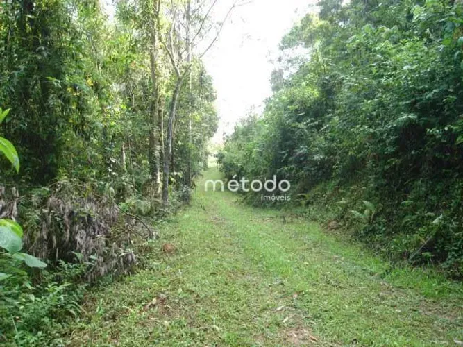 Sítio à venda, 20000 m² por R$ 195.000,00 - Freguesia da Escada - Guararema/SP