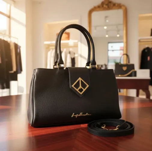 Bolsa Estruturada Grande Luiza Barcelos Couro Preto Fecho Losango - Original