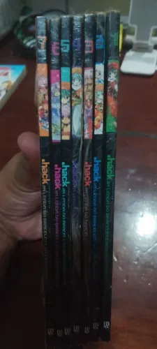 Coleção de mangas .hack do 1 ao 7 no plástico (somente venda)