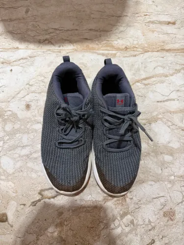 Tenis Under Armour Unissex TAM - 36