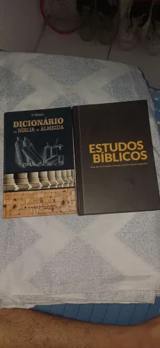 Bíblia de estudo