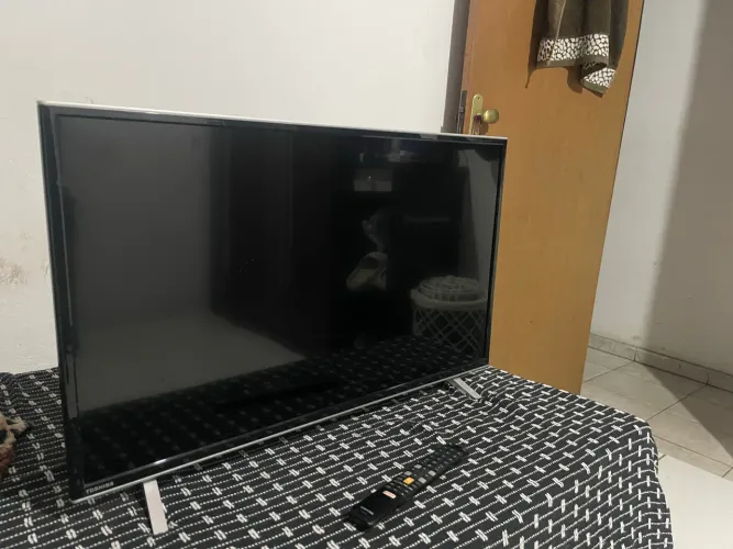 Toshiba LED Modelo 32L2600 SMART