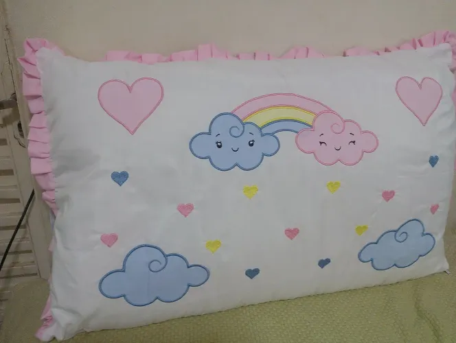 Kit berço nuvem carinhosa menina