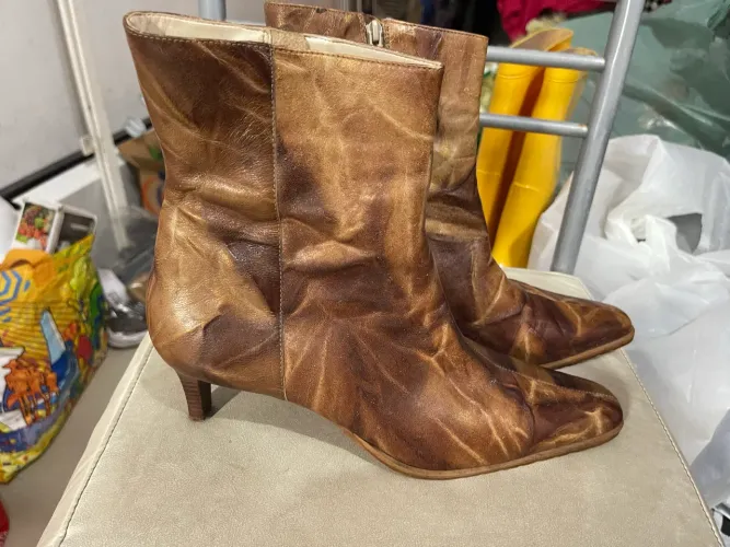 Bota Carmen Steffens (38)