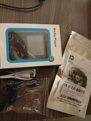 Mp4 128GB + Fone Kbear Stellar Lacrado