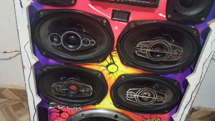 Triaxial Pioneer 6x9 como tá na foto os 4por 400$