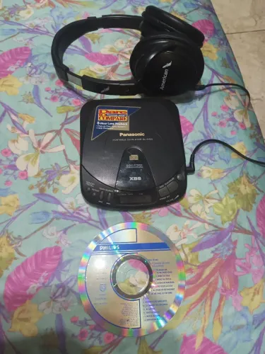DISCMAN, Panasonic Portable CD Player SL-S150 + FONE DE OUVIDO + CD, LEIA O ANÚNCIO 
