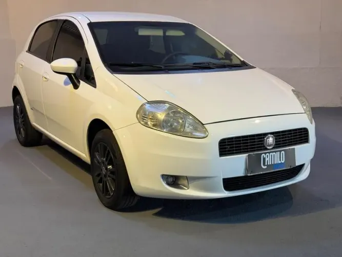 Fiat Punto Attractive 1.4 Fire Flex 8V 5P 2012