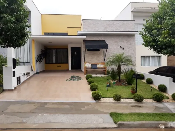 Maravilhosa casa em condomínio.