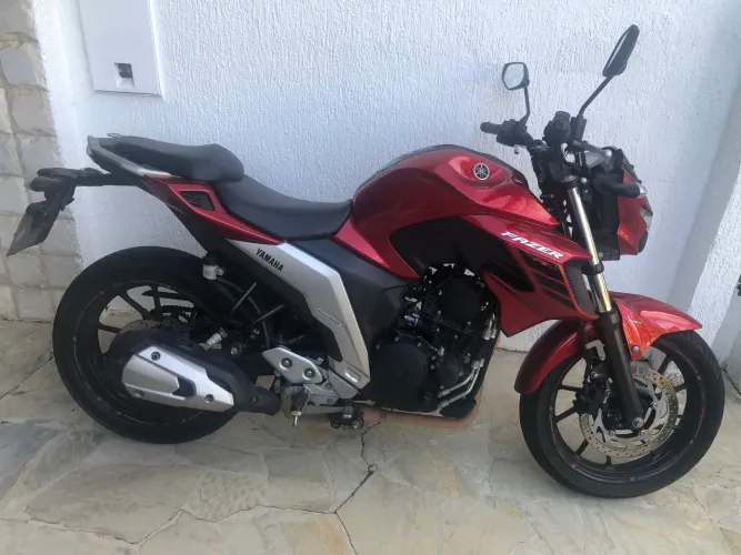 FZ25 nova ABS