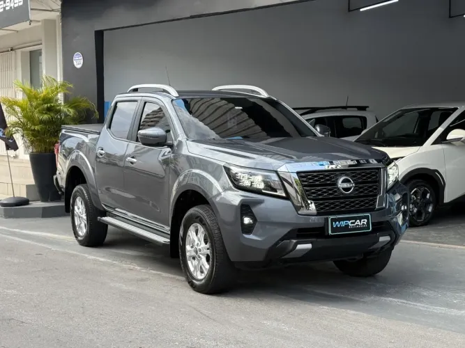 Nissan Frontier XE CD 4X4 2.3 Bi-TB Diesel Aut. 2025