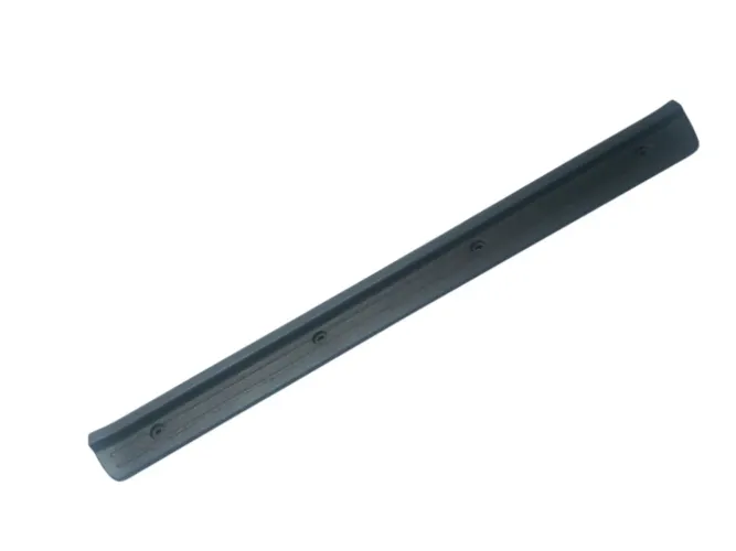 Soleira Porta L200 1997 A 2006 Dianteira Direita Ts-28 Preto