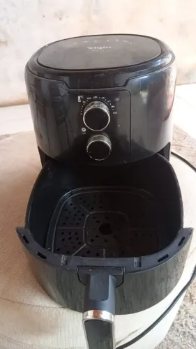 Vendo uma Airfryer semi nova