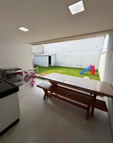 Casa a venda na cidade velha 