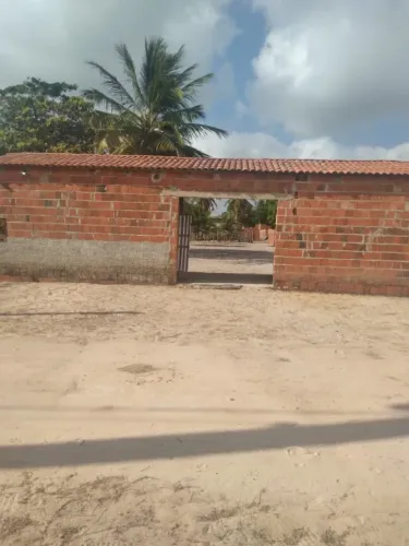 Terreno, 625 m². Próximo a Prainha do Canto Verde