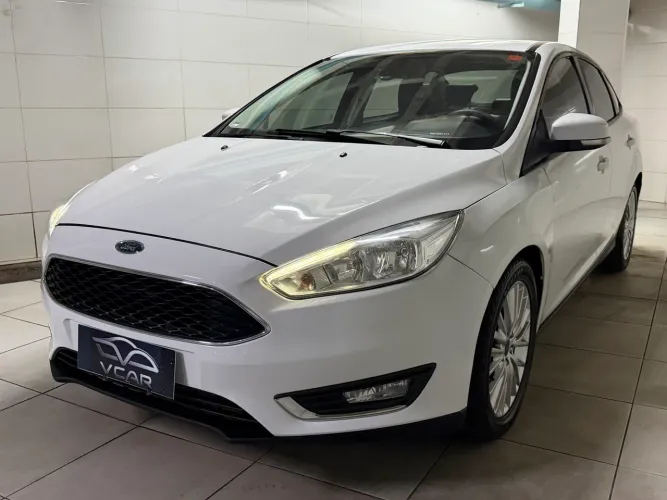 Ford Focus Fastback Se/se Plus 2.0 Flex Aut. 2017