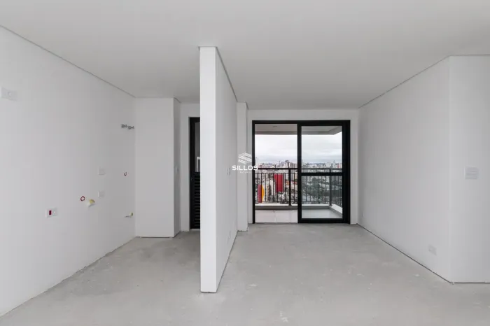 Apartamento à venda com 2 quartos no Cristo Rei em Curitiba