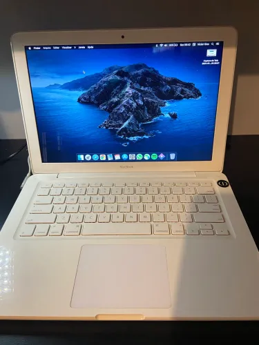 MacBook white 6 RAM 120 SSD 250 HD Dual Core