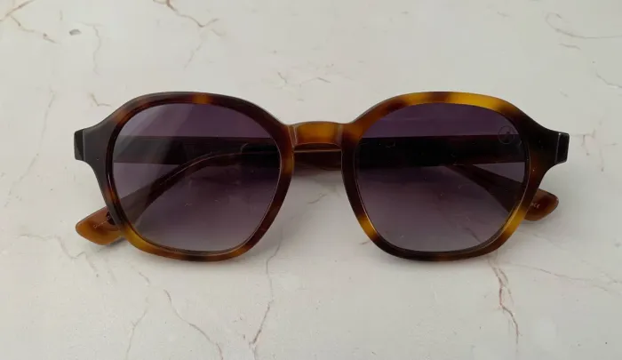 ÓCULOS DE SOL MASCULINO PREMIUM EDITION REDONDO DEGRADÊ MARROM
