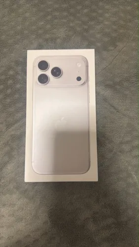 iPhone 18 pro max 256 gb lacrado
