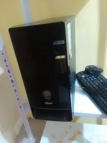 Computador em ótimo estado de uso ;pode ser usado como também suas peças originais.