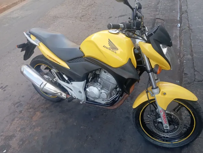 Cb 300 2011/12 nova