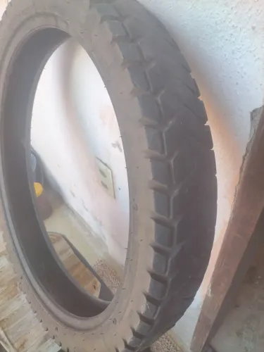 Pneu traseiro Bros ou Crosser