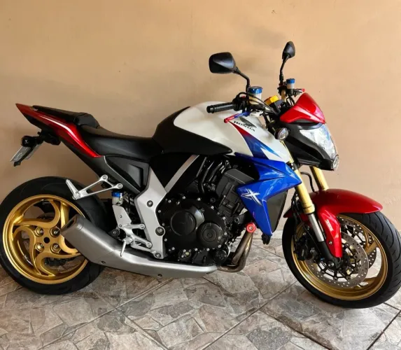 CB 1000r a mais nova do RS