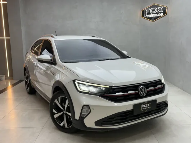 Volkswagen Nivus Highline 1.0 200 TSI Flex AUT 2021