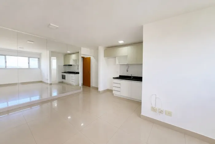 Apartamento 2Q c/ Suíte, Armários, Andar Alto e Escaninho | Vila Rosa - Goiânia