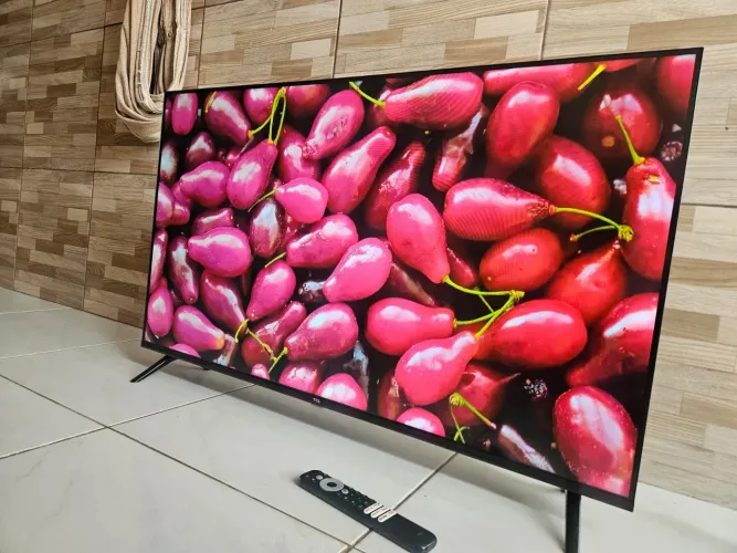 TV SMART QLED MODELO NOVO LINDA ACEITO CARTÃO