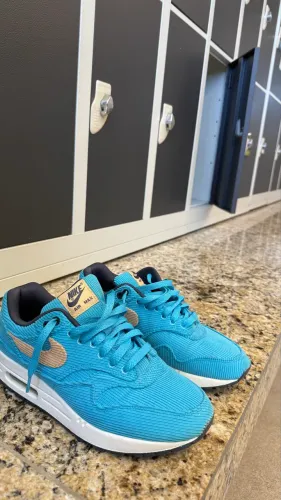 Nike Air Max 1 ?Corduroy Baltic Blue