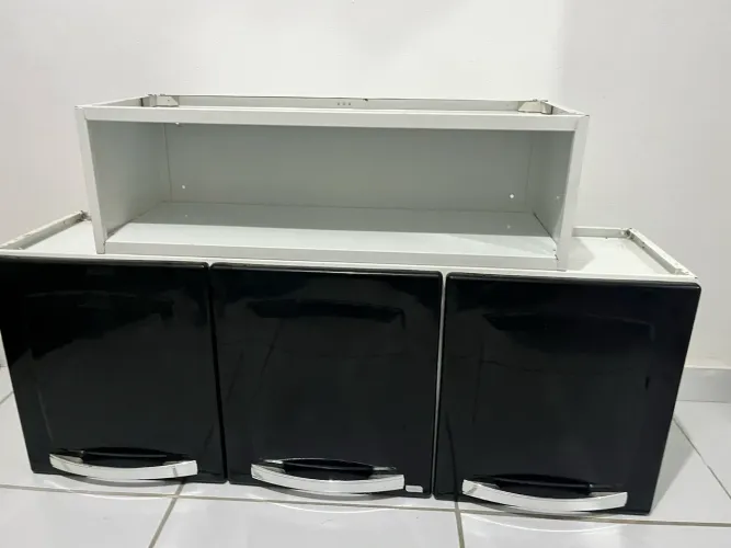 Armário de parede