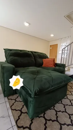Sofá retrátil e reclinável