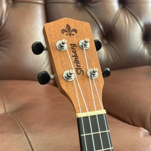 Ukulele Soprano Strinberg