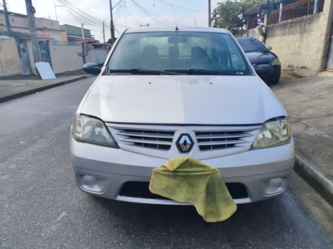 Renault Logan Privilège Hi-flex 1.6 8V 4P 2009