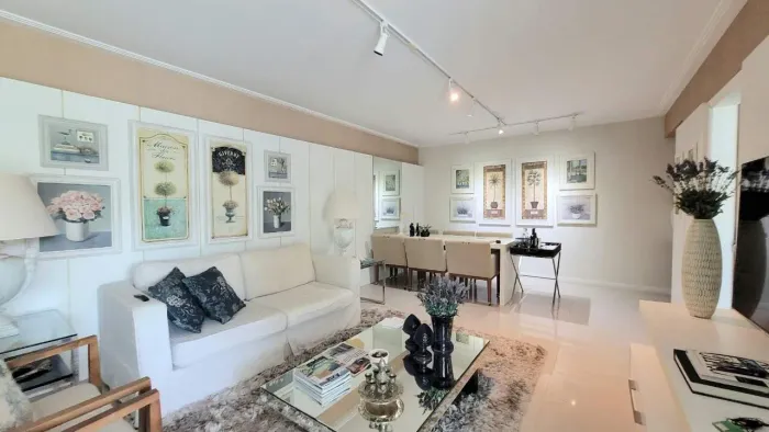 Apartamento à venda, 2 quartos, 1 suíte, 2 vagas, Centro - Florianópolis/SC