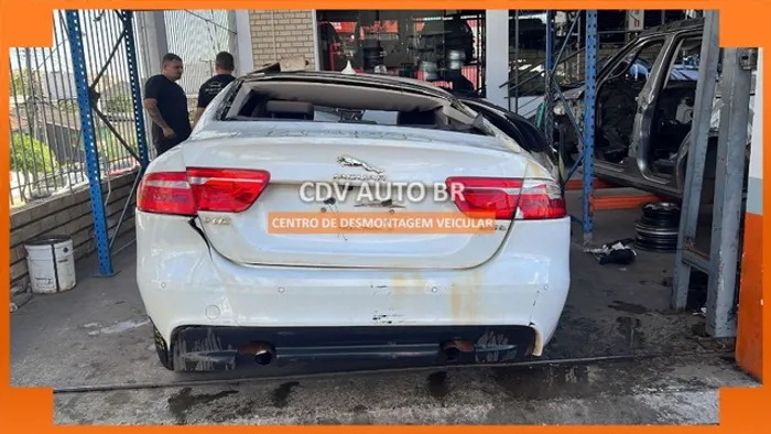 Sucata Jaguar Xe 
