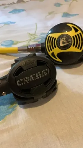 Regulador Cressi dois estágios