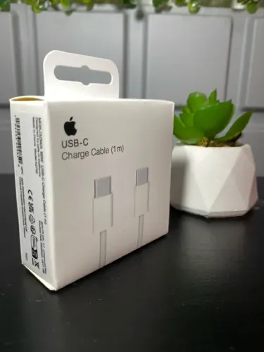 Cabo tipo C iPhone 15 na Promoção