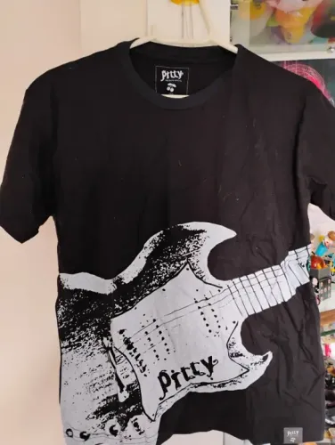 Camiseta Pitty. Edição especial Chiaroscuro 2009