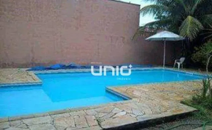 Chácara à venda no Condomínio Tamanduá em Santa Maria da Serra/SP