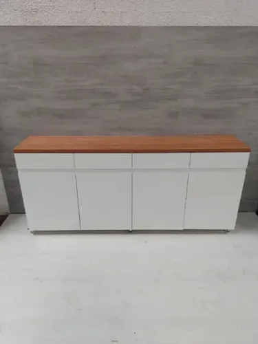 Buffet aparador tampo amadeirado 