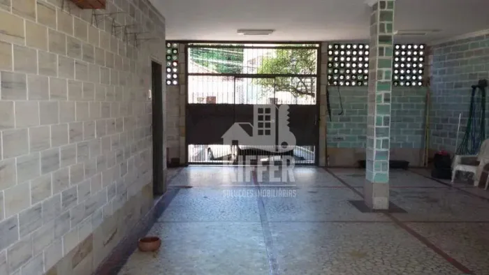 Casa com 4 quartos à venda, 369 m² por R$ 600.000 - Engenhoca - Niterói/RJ