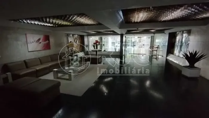 O Espaço Perfeito para a Sua Família: Amplo Apartamento de 160m² com 4 Quartos, Perto de T